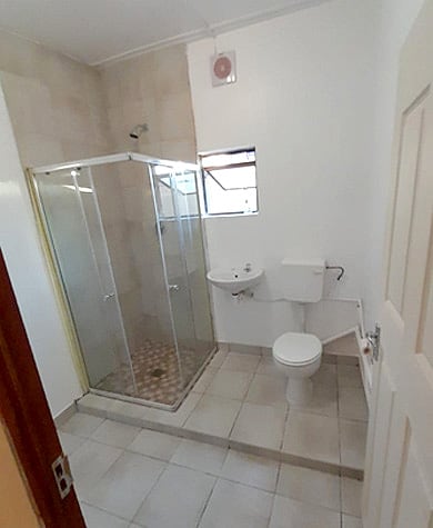 finished-bathroom